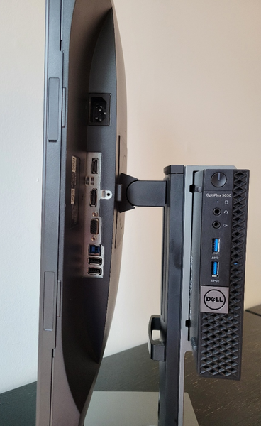 Dell OptiPlex 5050 Micro PC with Attached HDMI Monitor