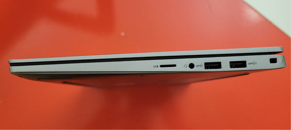 Dell Latitude 3330